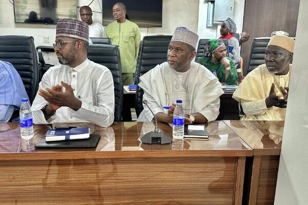 ናይጄሪያ የፕሬዝዳንታዊ እና የብሔራዊ ምክር ቤት ምርጫዎችን በመጪው ዓመት የካቲት ለማካ አቀደች - Sputnik አፍሪካ