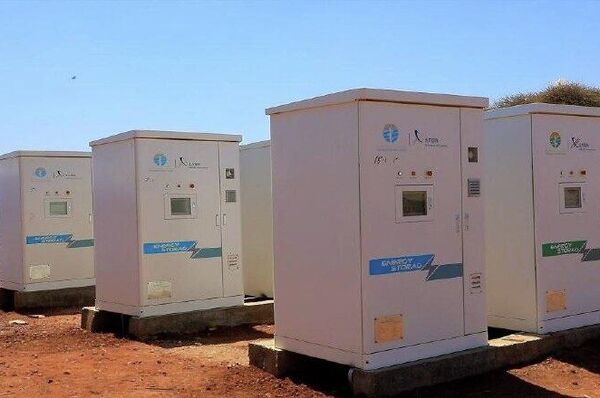 በሱማሌ ክልል የምትገኘው ዲግ ከተማ በፀሐይ ኃይል ፕሮጀክት የ24 ሰዓት የኤሌክትሪክ አገልግሎት ተጠቃሚ ሆነች በሱማሌ ክልል የምትገኘው ዲግ ከተማ በፀሐይ ኃይል ፕሮጀክት የ24 ሰዓት የኤሌክትሪክ አገልግሎት ተጠቃሚ ሆነች - Sputnik አፍሪካ