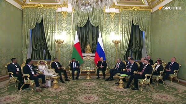 ፑቲን በማዳጋስካር በደረሰው ከባድ የአውሎ ነፋስ አደጋ የተሰማቸውን ሀዘን ለፕሬዚዳንት ራንድሪያኒሪና ገለጹ - Sputnik አፍሪካ