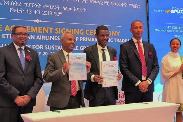 ሦስት ዓመት የፈጀው የኢትዮጵያ አየር መንገድ እና የሠራተኛ ማኅበሩ ድርድር በስምምነት ተጠናቀቀ ሦስት ዓመት የፈጀው የኢትዮጵያ አየር መንገድ እና የሠራተኛ ማኅበሩ ድርድር በስምምነት ተጠናቀቀ - Sputnik አፍሪካ