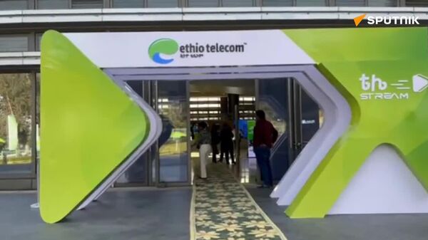 ኢትዮ ቴሌኮም ከ79 ሺህ በላይ ደንበኞቹ አገልግሎቱን ከመዳብ ወደ ፋይበር የመቀየር ሥራ ማጠናቀቁን አስታወቀ - Sputnik አፍሪካ
