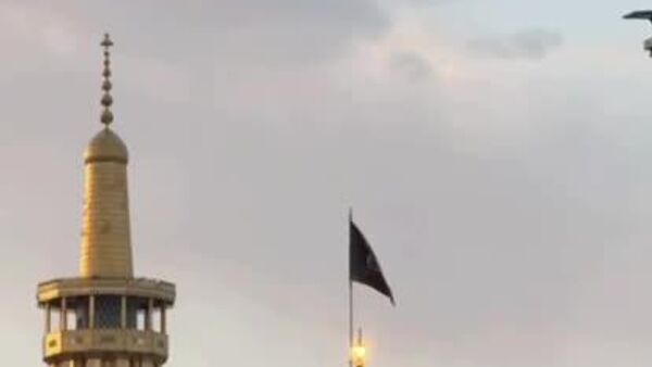 በሟቹ የኢራን ሉዓላዊ መሪ ካሜኒ የትውልድ ከተማ ማሽሃድ በሚገኝ የኢማም ረዛ መስጂድ ላይ የሀዘን ሰንደቅ ዓላማ ተሰቀለ - የሀገሪቱ መገናኛ ብዙኃን - Sputnik አፍሪካ