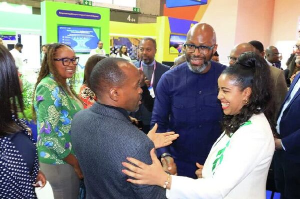የኢትዮ ቴሌኮም ጨምሮ የስድስት የአፍሪካ የቴሌኮም ኩባንያ አመራሮች በባርሴሎና የሞባይል ወርልድ ኮንግረስ የመጀመሪያውን የአፍሪካ ፓቪሊዮን መረቁ - Sputnik አፍሪካ