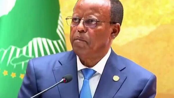 ዓድዋ የኢትዮጵያውያን ዘመን ተሻጋሪ ድልና የወል ትውስታ የተሰኘ አዲስ መጽሐፍ ተመረቀ - Sputnik አፍሪካ