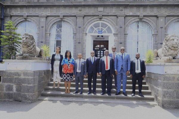 የዚምባብዌ ጠቅላይ ፍርድ ቤት ፕሬዝዳንት የኢትዮጵያን ጠቅላይ ፍርድ ቤት የለውጥ ተግባራት አደነቁ - Sputnik አፍሪካ