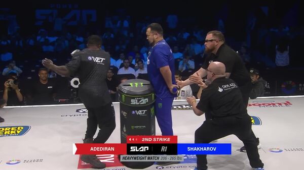 #viral | ናይጄሪያዊው ተፋላሚ ‘ሃልክ’ 'በፓወር ስላፕ' የጥፊ ውድድር ላይ ባሳየው ከባድ ጥፊ ከፍተኛ መነጋገሪያ ሆኗል - Sputnik አፍሪካ