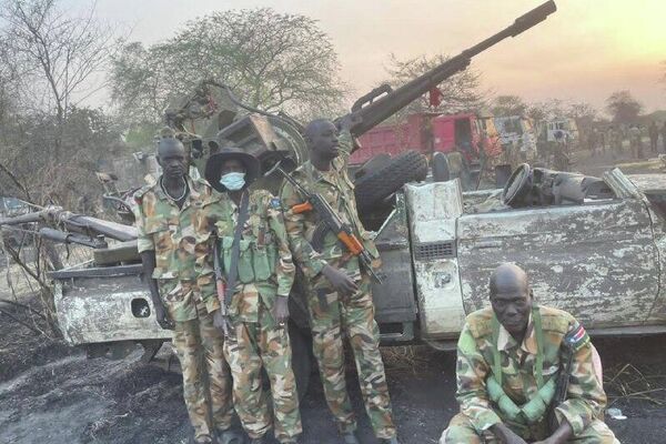 የደቡብ ሱዳን ጦር በጆንግሌ ግዛት የምትገኝ ወሳኝ ምስራቃዊ ከተማን በቁጥጥር ስር አዋለ - Sputnik አፍሪካ