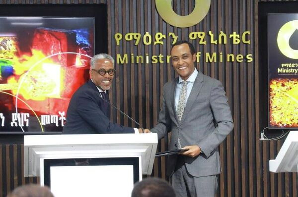 ኢትዮጵያ በቁልፍ ማዕድናት ልማት ዙሪያ የ2 ቢሊዮን ዶላር ኢንቨስትመንት ፈቃድ ሰጠች - Sputnik አፍሪካ