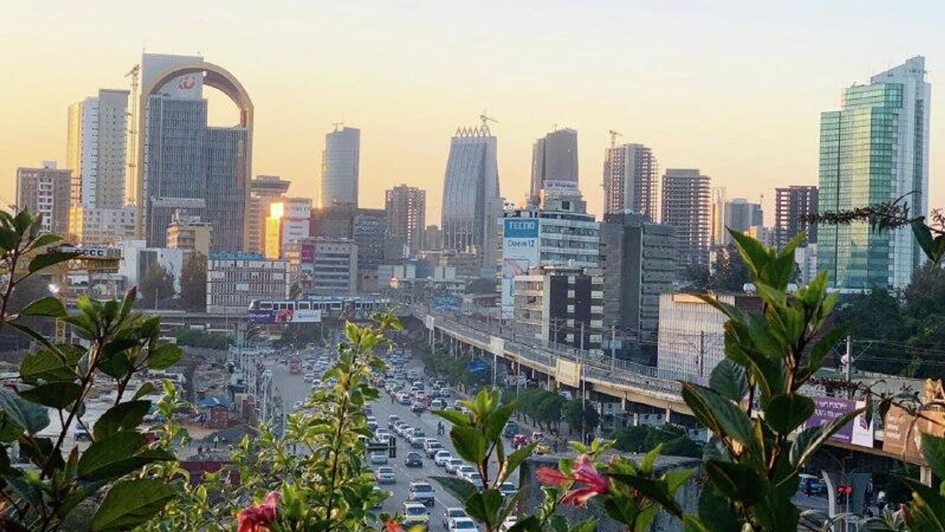 በአዲስ አበባ የሕንፃ ግንባታ ሠራተኞችን ደኅንነት ለመጠበቅ ያለመ አስገዳጅ አሠራር ተግባራዊ ሊሆን ነው በአዲስ አበባ የሕንፃ ግንባታ ሠራተኞችን ደኅንነት ለመጠበቅ ያለመ አስገዳጅ አሠራር ተግባራዊ ሊሆን ነው - Sputnik አፍሪካ, 1920, 16.03.2026