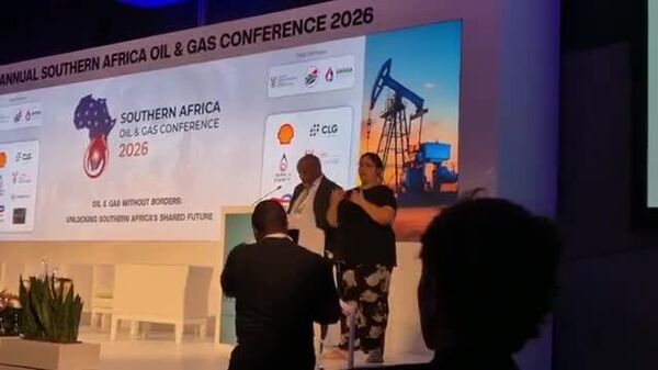 ደቡብ አፍሪካ በኢራን ቀውስ ምክንያት አዲስ የነዳጅ አቅራቢዎችን እየፈለገች ነው - ሚኒስትር - Sputnik አፍሪካ