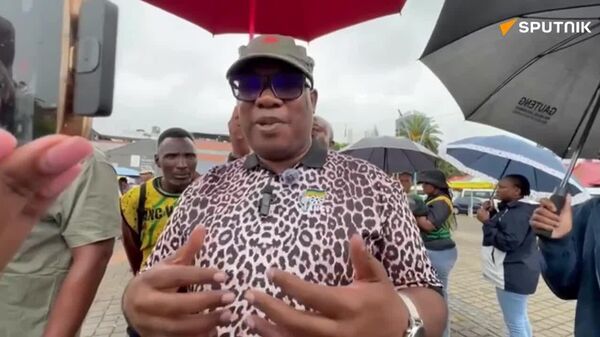 አሜሪካ ለደቡብ አፍሪካ የምታቀርባቸው ጥያቄዎች በትክክለኛ ዓለም አቀፍ መንገዶች ማለፍ አለባቸው - የጋውቴንግ ግዛት አስተዳዳሪ - Sputnik አፍሪካ