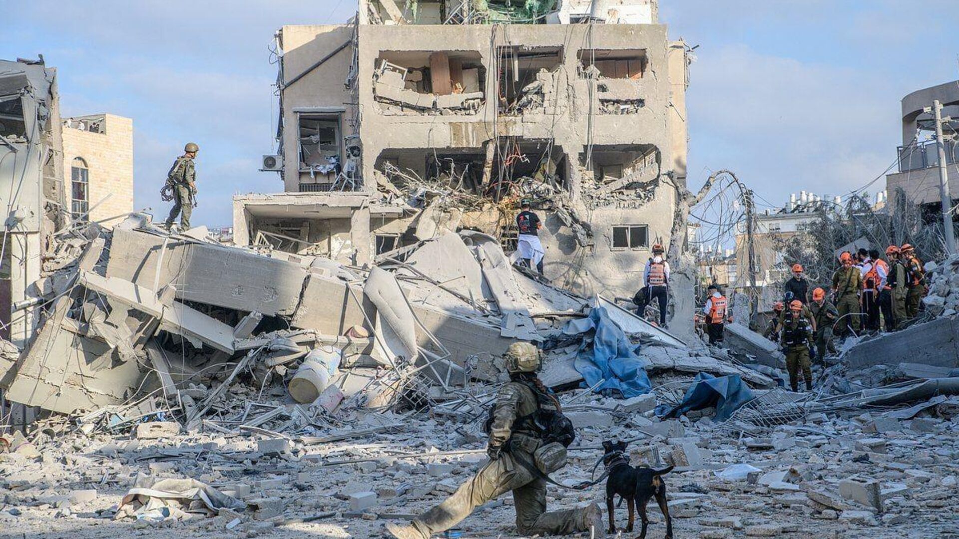 የኢራን ግጭት አሜሪካ ዩክሬንን 'እንደ እኩል አጋር' ለማየት ያላትን ዳተኝነት ያንፀባርቃል የኢራን ግጭት አሜሪካ ዩክሬንን 'እንደ እኩል አጋር' ለማየት ያላትን ዳተኝነት ያንፀባርቃል - Sputnik አፍሪካ, 1920, 27.03.2026