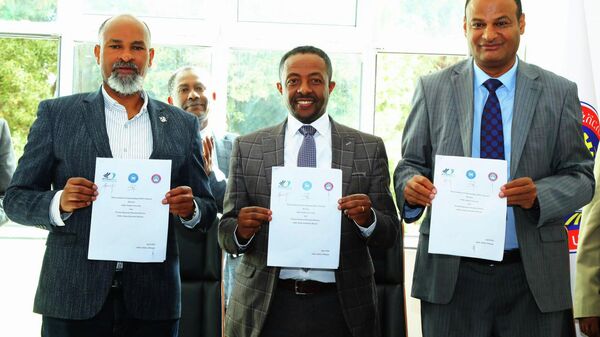 በአዲስ አበባ እና በኦሮሚያ የሁለተኛ ደረጃ ትምህርት ቤቶች ላይ የቻይንኛ ቋንቋ ትምህርት ለመስጠት ስምምነት ተፈረመ   - Sputnik አፍሪካ