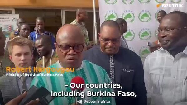 የሕብረተሰብ ጤና ደህንነት፦ ሩሲያ በተንቀሳቃሽ ላቦራቶሪ አጠቃቀም ዙሪያ ለቡርኪና ፋሶ ባለሙያዎች ሥልጠና ሰጠች - Sputnik አፍሪካ