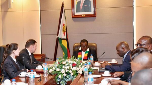 ዚምባብዌ እና ሩሲያ ግንኙነታቸውን ይበልጥ ለማጠናከር ቃል ገቡ - Sputnik አፍሪካ