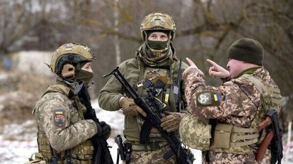 ፔንታጎን ለዩክሬን የተበጀተ 400 ሚሊዮን ዶላር አግዶ መያዙ ተዘገበ - Sputnik አፍሪካ