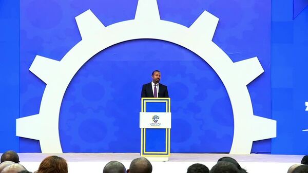 ኢትዮጵያ 100 በመቶ የሀገር ውስጥ ፍላጎትን የሚያሟሉ የሴራሚክ ፋብሪካዎችን በቅርቡ ታስመርቃለች - ጠቅላይ ሚኒስትር ዐቢይ - Sputnik አፍሪካ