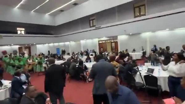ዛምቢያ ፍትሐዊ የጤና አገልግሎት ተደራሽነትን ለማስፋት አዲስ የጤና ፖሊሲ አፀደቀች - Sputnik አፍሪካ