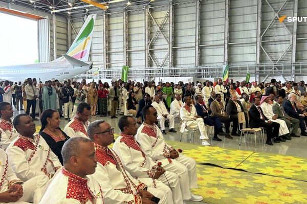 የኢትዮጵያ አየር መንገድ 80ኛ ዓመት የምስረታ በዓሉን አስመልክቶ ቋሚ የአየር ትርዒት ለጎብኚዎች ክፍት አደረገ - Sputnik አፍሪካ