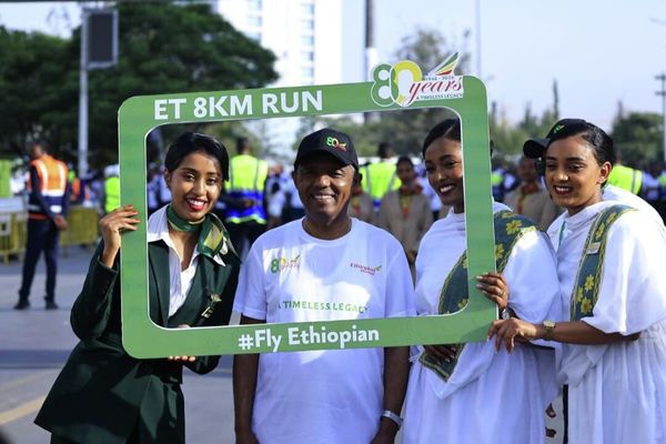 የኢትዮጵያ አየር መንገድ የምስረታውን 80ኛ ዓመት ምክንያት በማድረግ የ8 ኪሎ ሜትር የጎዳና ላይ ሩጫ አካሄደ - Sputnik አፍሪካ