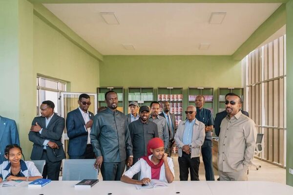 ጠቅላይ ሚኒስትር ዐቢይ አሕመድ፣ በያቤሎ ከተማ በ57 ጠቅላይ ሚኒስትር ዐቢይ አሕመድ፣ በያቤሎ ከተማ በ57 - Sputnik አፍሪካ