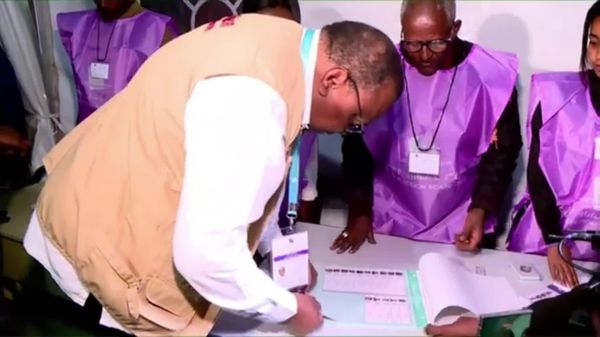 በኢትዮጵያ ድምፅ አሰጣጥ በጥሩ ሁኔታ ተጀምሯል፤ ሂደቱ በስኬት እንደሚቀጥል ፅኑ እምነት አለን - የአፍሪካ ሕብረት የምርጫ ታዛቢ ቡድን መሪ - Sputnik አፍሪካ