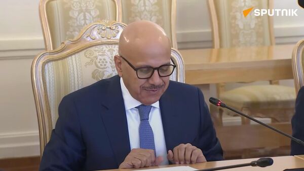 የባሕሬን የውጭ ጉዳይ ሚኒስትር ለ‘ውድ ወዳጄ’ ሲሉ ለፑቲን መልካም ምኞታቸውን በመግለፅ፤ ጠንካራ የሁለትዮሽ ግንኙነት እንዳላቸውም ዳግም አረጋገጡ - Sputnik አፍሪካ