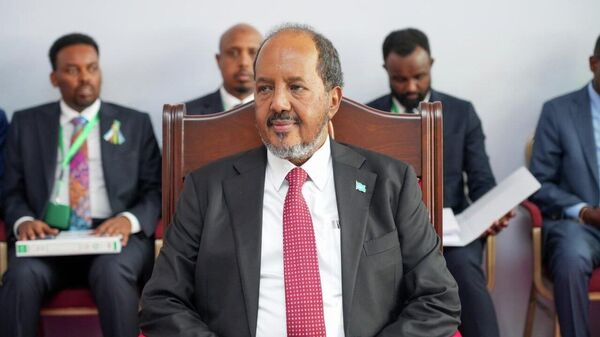 የሶማሊላንድን ውዝግብ ለመፍታት ወታደራዊ እና ዲፕሎማሲያዊ አማራጮችን አጢነናል - የሶማሊያ ፕሬዚዳንት - Sputnik አፍሪካ