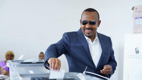 ብልጽግና ፓርቲ አብላጫ የፓርላማ ወንበር ማሸነፉን ምርጫ ቦርድ አስታወቀ - Sputnik አፍሪካ