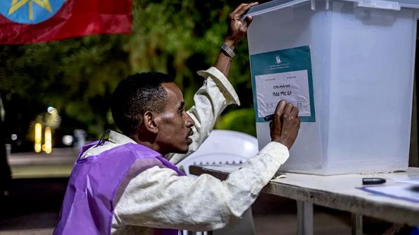 ሩሲያ እና ቤላሩስ የኢትዮጵያ አጠቃላይ ምርጫ ውጤት ሕዝቡ በመንግሥት ላይ ያለውን እምነት ያንጻባረቀ ነው አሉ - Sputnik አፍሪካ