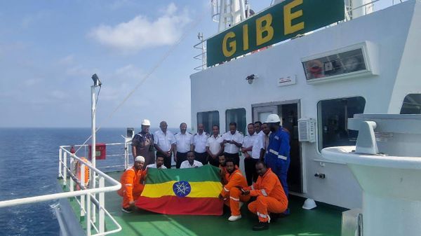 በሆርሙዝ ሰርጥ መዘጋት ለወራት ቆማ የቆየችው የኢትዮጵያ መርከብ በሰላም ወደ ጂቡቲ ማቅናት እንደጀመረች ተገለጸ - Sputnik አፍሪካ