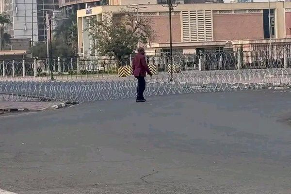 ናይሮቢ ከጄን-ዚ ተቃውሞ መታሰቢያ ዋዜማ በፊት በከፍተኛ ጥንቃቄ ላይ ትገኛለች - ዘጋቢ - Sputnik አፍሪካ