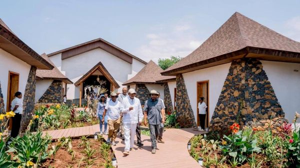 ዐቢይ አሕመድ በአርባ ምንጭ የኢትዮጵያን የቱሪዝም አቅም ወደ ላቀ ምዕራፍ ያሸጋግራል ያሉትን ኩሪፍቱ ሪዞርት እና ስፓ ጎበኙ - Sputnik አፍሪካ