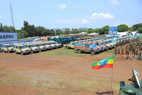 ኢትዮጵያ የምሥራቅ አፍሪካ ተጠንቀቅ ኃይል ዕዝ መሪነትን ለኬንያ አስረከበች - Sputnik አፍሪካ