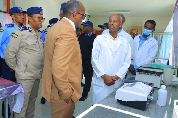 የኢትዮጵያ ፖሊስ ዩኒቨርሲቲ የዲጂታል ላይብራሪ፣ የኦንላይን ሪጅስትራር አውቶሜሽን እና የጤና ጣቢያ በይፋ አስመረቀ - Sputnik አፍሪካ