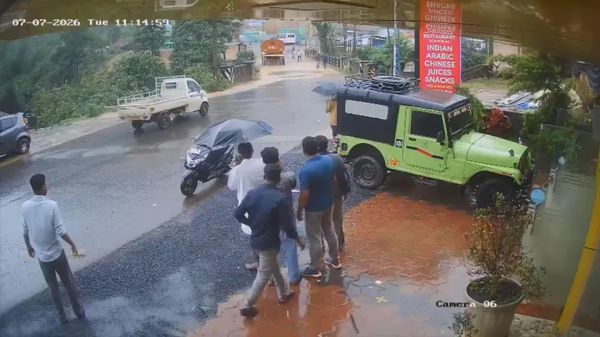 አስፈሪ የመሬት መንሸራተት በህንድ የዋሻ ግንባታ ቦታ ላይ አደጋ አደረሰ - Sputnik አፍሪካ