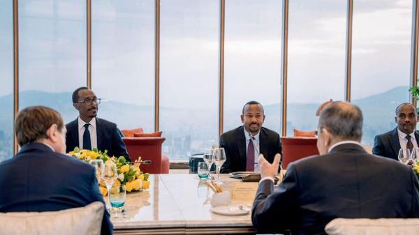 የላቭሮቭ ጉብኝት የሁለቱን ሀገራት የኢኮኖሚ እና ዲፕሎማሲ ግንኙነት የሚያሳድግ ነው - ኢትዮጵያዊ ባለሙያ - Sputnik አፍሪካ