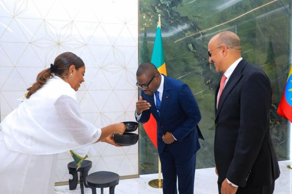 የቤኒን ሪፐብሊክ ፕሬዝዳንት ሮሙዋልድ ዋዳግኒ ለይፋዊ የሥራ ጉብኝት አዲስ አበባ ገቡ - Sputnik አፍሪካ
