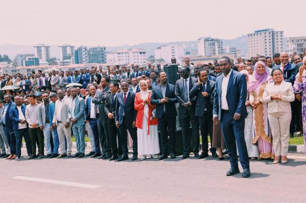 በ2018 በጀት ዓመት የላቀ አፈጻጸም ያሳዩ የአዲስ አበባ ከተማ ተቋማት ዘመናዊ መኪኖችን ተሸለሙ በ2018 በጀት ዓመት የላቀ አፈጻጸም ያሳዩ የአዲስ አበባ ከተማ ተቋማት ዘመናዊ መኪኖችን ተሸለሙ - Sputnik አፍሪካ