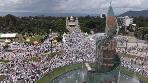 የቅዱስ ገብርኤል ዓመታዊ የንግስ በዓል በቁልቢ እና ሀዋሳ በታላቅ ሐይማኖታዊ ስርዓት ተከበረ - Sputnik አፍሪካ