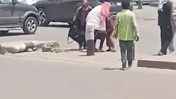 ምጥ ሲመጣ ቦታ አይመርጥም፤ በጎዳና ላይ የወለደችው እናት - Sputnik አፍሪካ