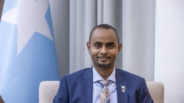 የሶማሊያ አዲሱ የፓርላማ አፈ ጉባኤ በመንግሥትና በተቃዋሚዎች መካከል ያለውን ውጥረት ያረግቡታል? - Sputnik አፍሪካ