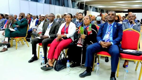 ሀገራዊ ምክክር፦ በአዲስ አበባ የባለቤትነት እና ሕጋዊ ማዕቀፍ ጉዳይ ላይ የመጨረሻ የውሳኔ ሀሳብ የሚያዘጋጅ አዲስ ኮሚቴ ተዋቀረ - Sputnik አፍሪካ