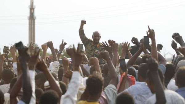 የሱዳኑ አል-ቡርሃን አሜሪካ ሀገር አቀፍ የጦር መሣሪያ ማዕቀብ ለመጣል ያቀረበችውን ሃሳብ ፕሮፓጋንዳ ሲሉ ውድቅ አደረጉ - Sputnik አፍሪካ