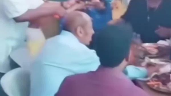 ቴዲ አፍሮ በቁርጥ ቤት፦ የሳምንቱ መጨረሻን ከወዳጅ ዘመድ ጋር - Sputnik አፍሪካ