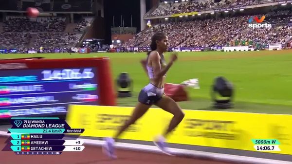 አረንጓዴ ጎርፍ በብራሰልስ፦ ኢትዮጵያውያን አትሌቶች ከአንደኛ እስከ ሦስተኛ ተከታትለው በመግባት አሸነፉ - Sputnik አፍሪካ