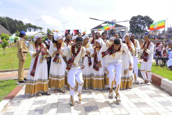 የሀዲያ ብሔር ዘመን መለወጫ “ያሆዴ” በዓል በሆሳዕና ከተማ በድምቀት ተከበረ - Sputnik አፍሪካ