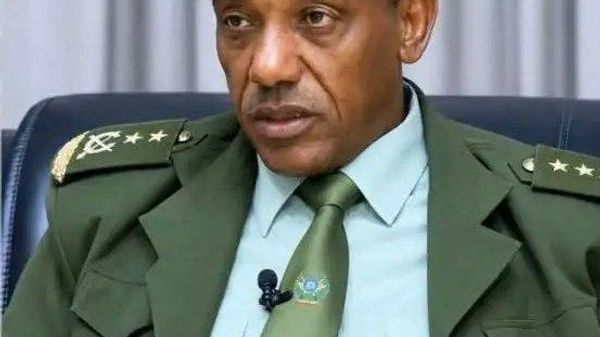 የትግራይ ክልል ፖሊስ ኮሚሽነር የነበሩት ሜጀር ጄኔራል ገብረ አድሃና ፌዴራል መንግሥቱን ተቀላቀሉ - ዘገባ - Sputnik አፍሪካ